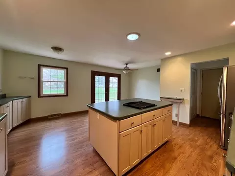 Kitchen - 14644 Brian Dr, Bloomington, IL 61705 photo 3 of 7