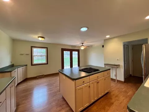 Kitchen - 14644 Brian Dr, Bloomington, IL 61705 photo 7 of 7