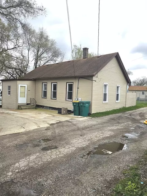608 Vista Ln, Joliet, IL 60435