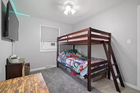 Bedroom - 14612 Brian Dr, Bloomington, IL 61705 photo 2 of 3