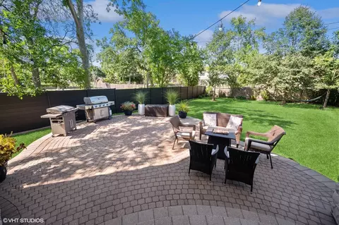 Exterior - 2344 Dewes St, Glenview, IL 60025 photo 6 of 6
