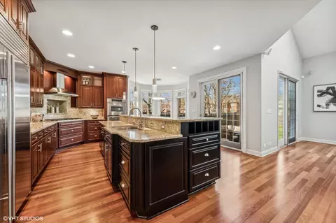 Kitchen - 2344 Dewes St, Glenview, IL 60025 photo 1 of 2