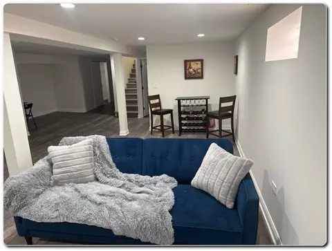 Living - 10736 S Sangamon St, Chicago, IL 60643 photo 2 of 3