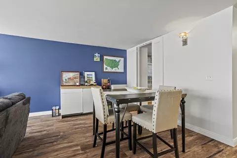 201 E Chestnut St #9E, Chicago, IL 60611 photo 6