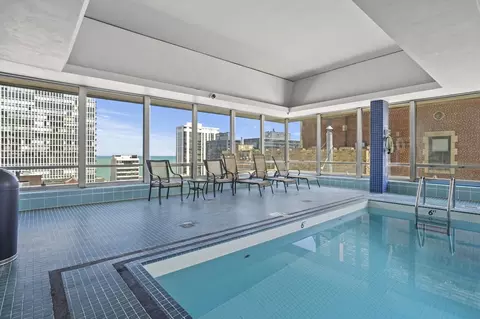 201 E Chestnut St #9E, Chicago, IL 60611 photo 15
