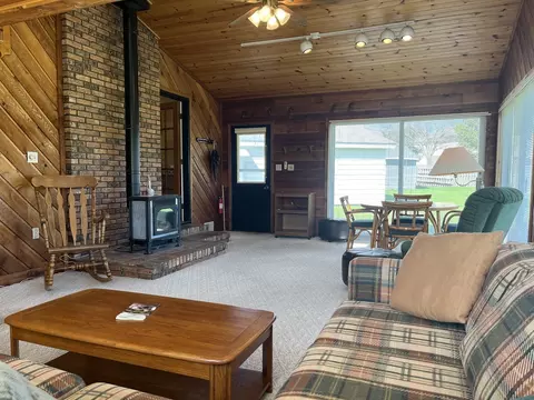360 E Benton St, Oswego, IL 60543 photo 6