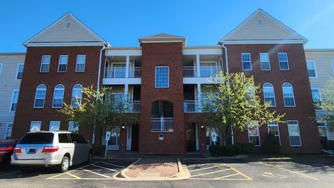 1905 N Lincoln Ave #107, Urbana, IL 61801