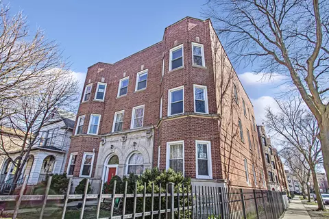 1549 W Farwell Ave #3W, Chicago, IL 60626