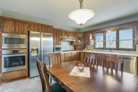 153 Williamsburg Dr, Bartlett, IL 60103 photo 13