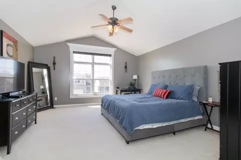 Bedroom - 6 Grape Vine Ln, Bloomington, IL 61704 photo 1 of 6