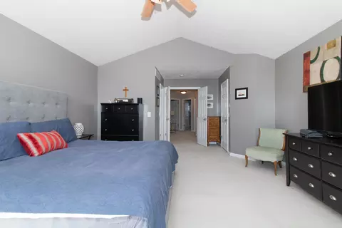 Bedroom - 6 Grape Vine Ln, Bloomington, IL 61704 photo 3 of 6