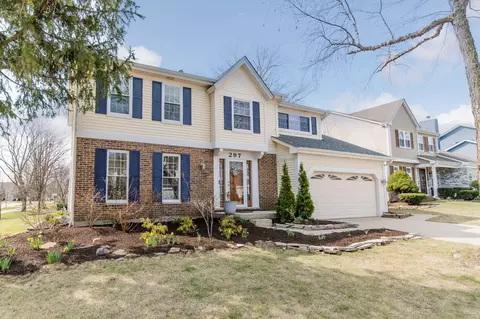 297 Bingham Cir, Mundelein, IL 60060
