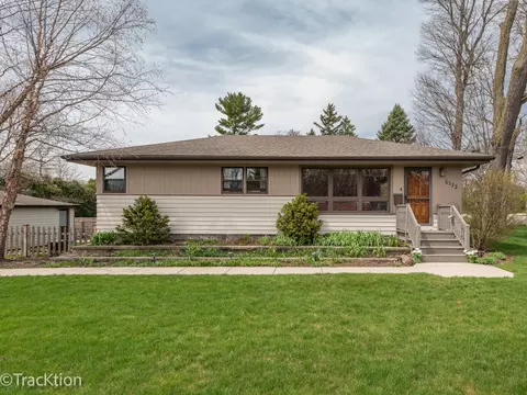 6112 Dunham Rd, Downers Grove, IL 60516