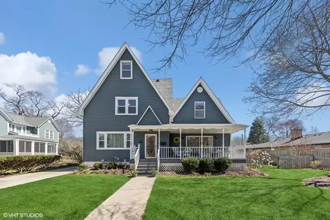 711 N Dunton Ave, Arlington Heights, IL 60004