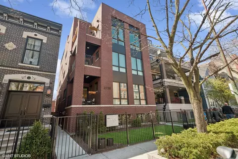 2738 N Racine Ave #1E, Chicago, IL 60614