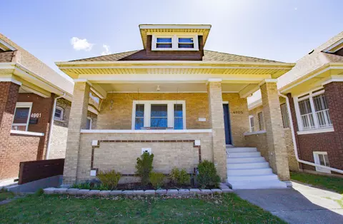 4905 W George St, Chicago, IL 60641
