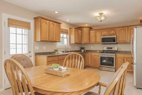 Kitchen - 313 Burcham Dr, Le Roy, IL 61752 photo 2 of 3