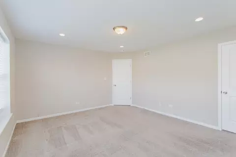 Other - 4542 Opal Dr, Hoffman Estates, IL 60192 photo 4 of 6