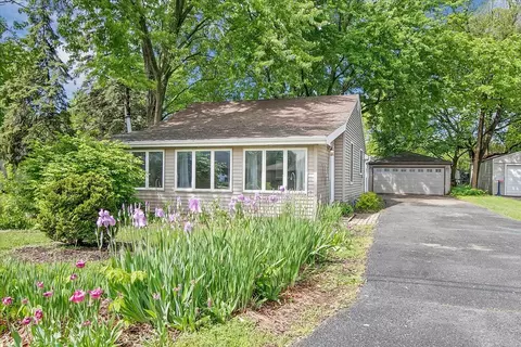 24706 S Tryon St, Channahon, IL 60410