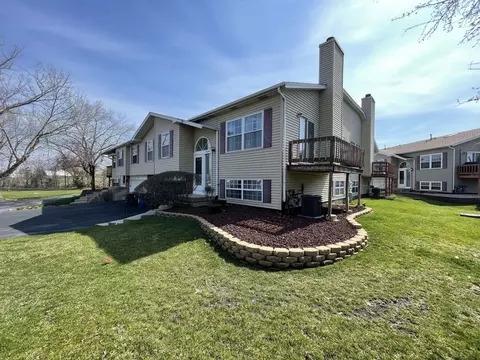 20244 S Frankfort Square Rd, Frankfort, IL 60423