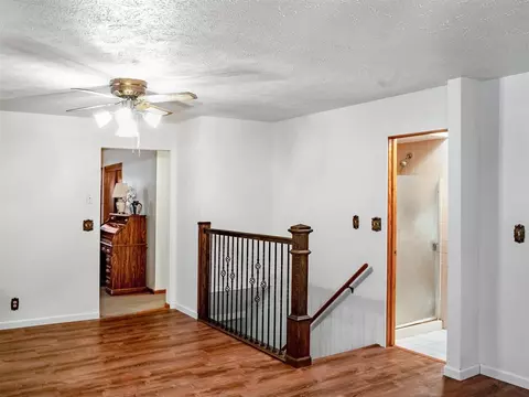 Entry Way - 11679 Cedarbrook Rd, Roscoe, IL 61073 photo 3 of 4