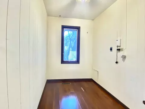 Entry Way - 369 Wing Park Blvd, Elgin, IL 60123 photo 1 of 1