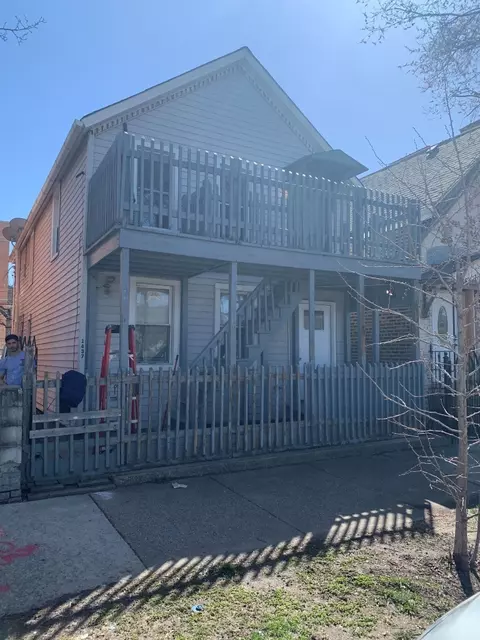1437 W 16th St, Chicago, IL 60608