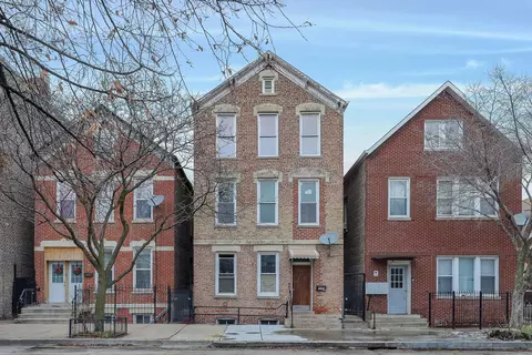 1638 W 18th Pl, Chicago, IL 60608
