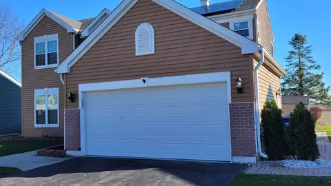 Exterior - 2059 Westridge Blvd, Bartlett, IL 60103 photo 5 of 14