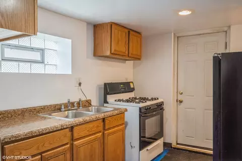 726 E 104th Pl, Chicago, IL 60628 photo 17