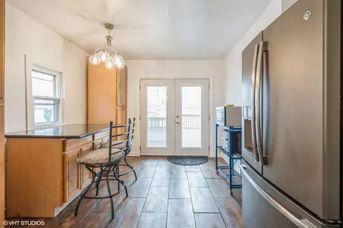 726 E 104th Pl, Chicago, IL 60628 photo 7
