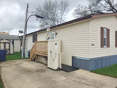 8800 S Harlem Ave #2000B, Bridgeview, IL 60455 photo 3