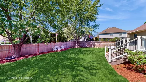 Exterior - 1805 Beloit Ct, Naperville, IL 60565 photo 5 of 6
