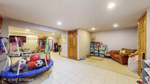 Other - 1805 Beloit Ct, Naperville, IL 60565 photo 7 of 9
