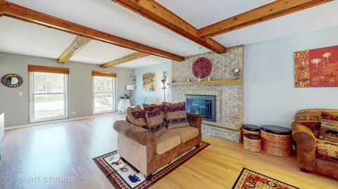 Living - 1805 Beloit Ct, Naperville, IL 60565 photo 1 of 2