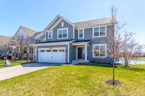 Exterior - 25729 Roundstone Ave, Plainfield, IL 60585 photo 3 of 12