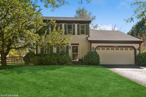 227 Foxmoor Rd, Fox River Grove, IL 60021