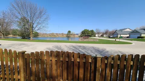 Exterior - 13653 S Kendall Dr, Plainfield, IL 60544 photo 4 of 5