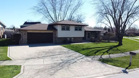 Exterior - 1211 Will Dr, Lockport, IL 60441 photo 6 of 6