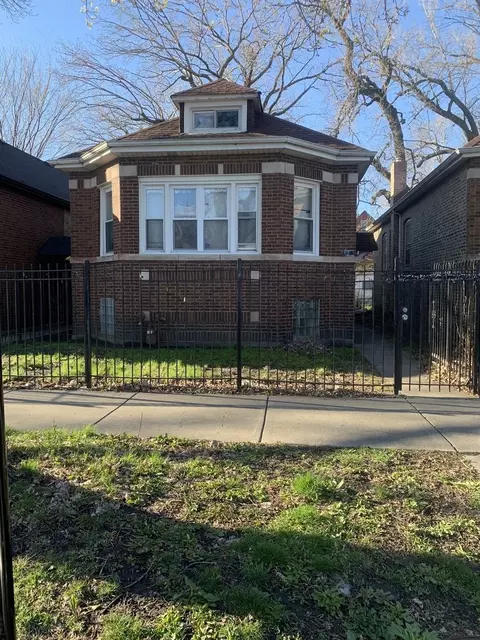 727 W 50th Pl, Chicago, IL 60609