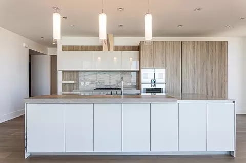 Kitchen - 363 E Wacker Dr #3108, Chicago, IL 60601 photo 4 of 6
