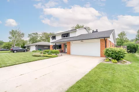 Exterior - 906 Read St, Lockport, IL 60441 photo 8 of 8