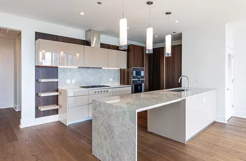 Kitchen - 363 E Wacker Dr #2607, Chicago, IL 60601 photo 3 of 6