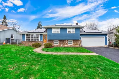29 W156 Bolles Ave, West Chicago, IL 60185