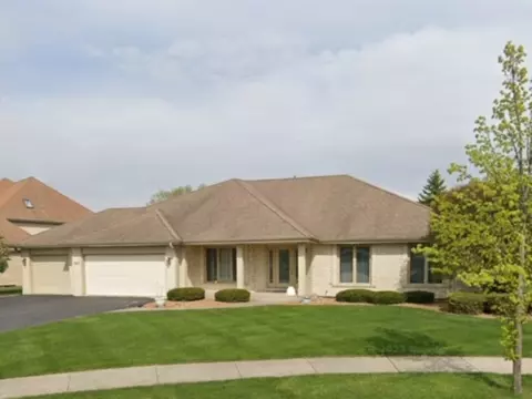 15617 Lakeside Dr, Orland Park, IL 60467