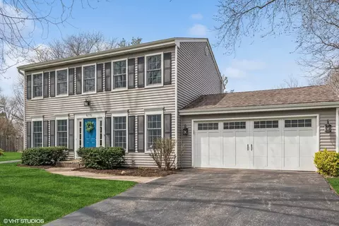 675 N Van Nortwick Ave, Batavia, IL 60510