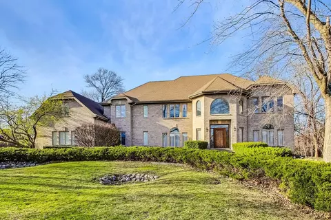 2234 W Lincoln St, Arlington Heights, IL 60005