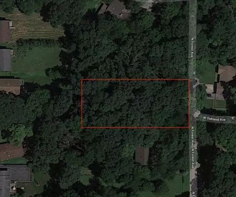38574 N Forest Ave, Spring Grove, IL 60081