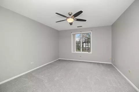 242 Stanhope Dr #D, Willowbrook, IL 60527 photo 19