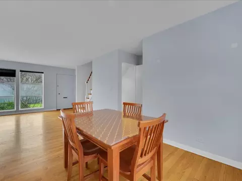 Dining - 930 Green Bay Rd #E, Glencoe, IL 60022 photo 2 of 3